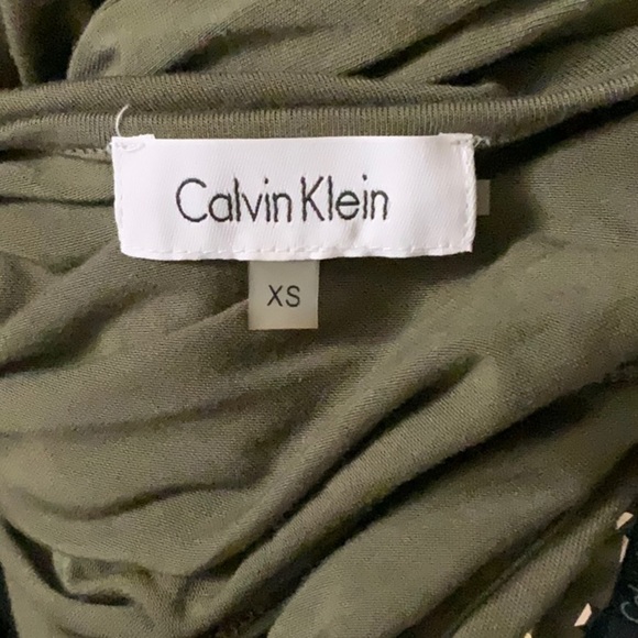 CALVIN KLEIN Olive green top. Size XS - Picture 4 of 4